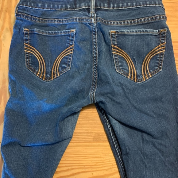HOLLISTER JEANS - Picture 2 of 2